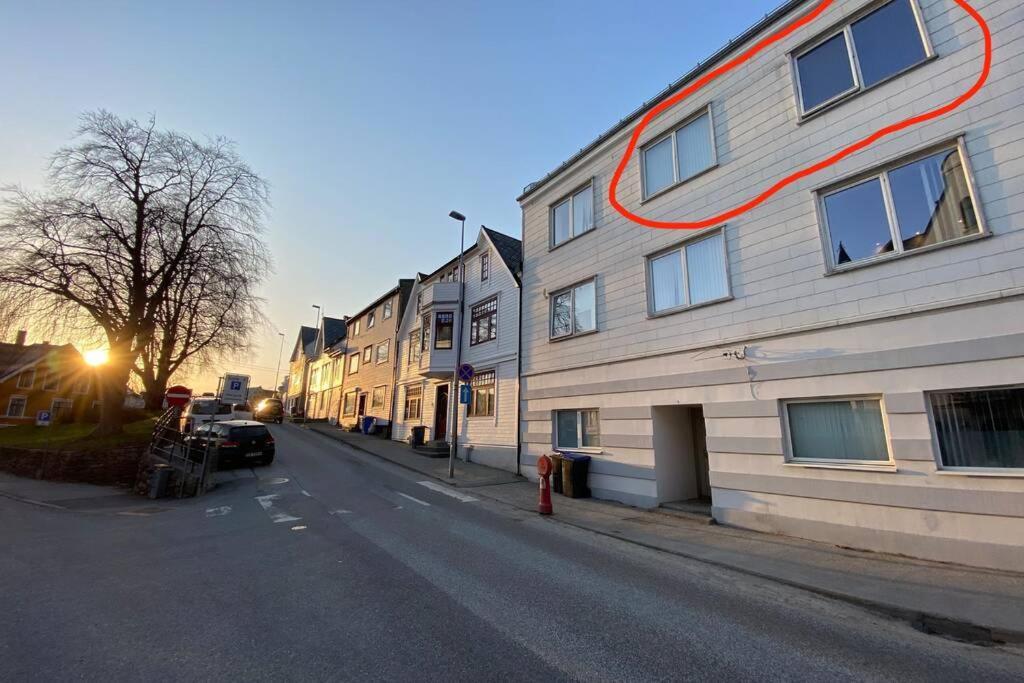 Nice And Central Apartment In Quiet Area Ålesund Eksteriør billede